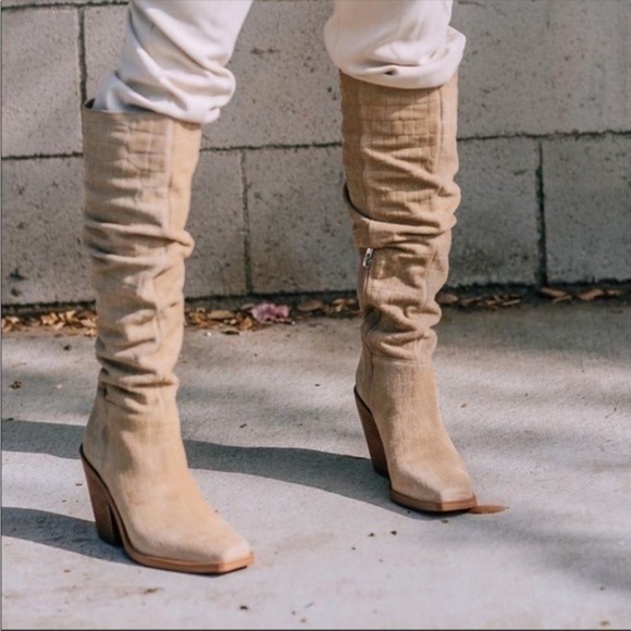 Vince Camuto Women's Alimber Slouch Leather Riding Boots Beige Size 8.5 - Picture 1 of 8